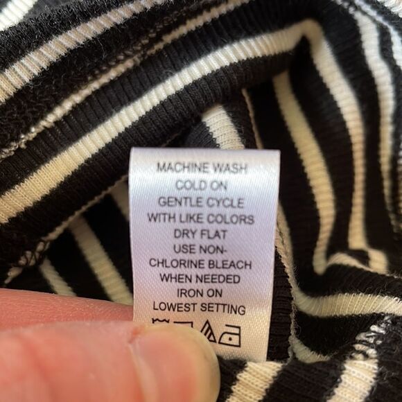 Brandy Melville Black White Spaghetti Strap Flare Mini Dress One size - Picture 8 of 8